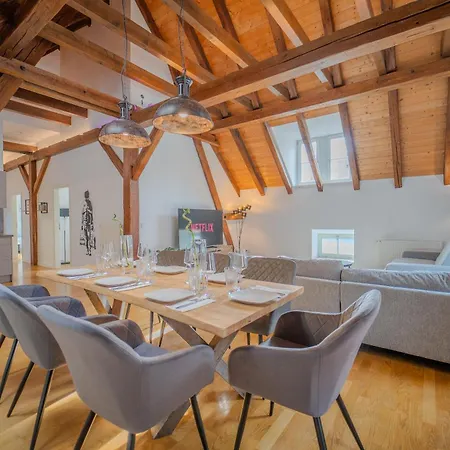 Luxomes - Streetart Old Town Apartment- Central Ingolstadt Exterior photo